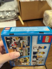 LEGO 60077 CITY Space Starter Set New Sealed Retired 