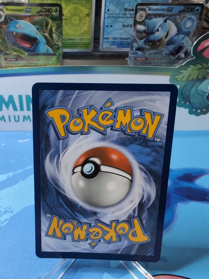 Meowth VMAX   SWSH005  Pokemon Promo Sword & Shield Ultra Rare Holo Card NM - Image 2 of 2