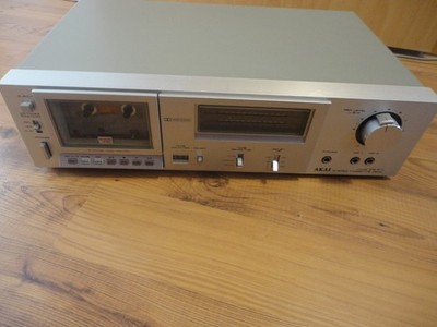 AKAI CS-F11 2-Heads Stereo Cassette Tapedeck HiFi Player Metall Dolby-B, Japan!