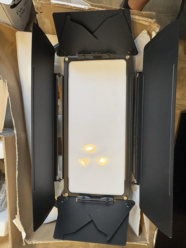 Elation Professional TVL Softlight DW LED Flood Light DMX Barn Doors