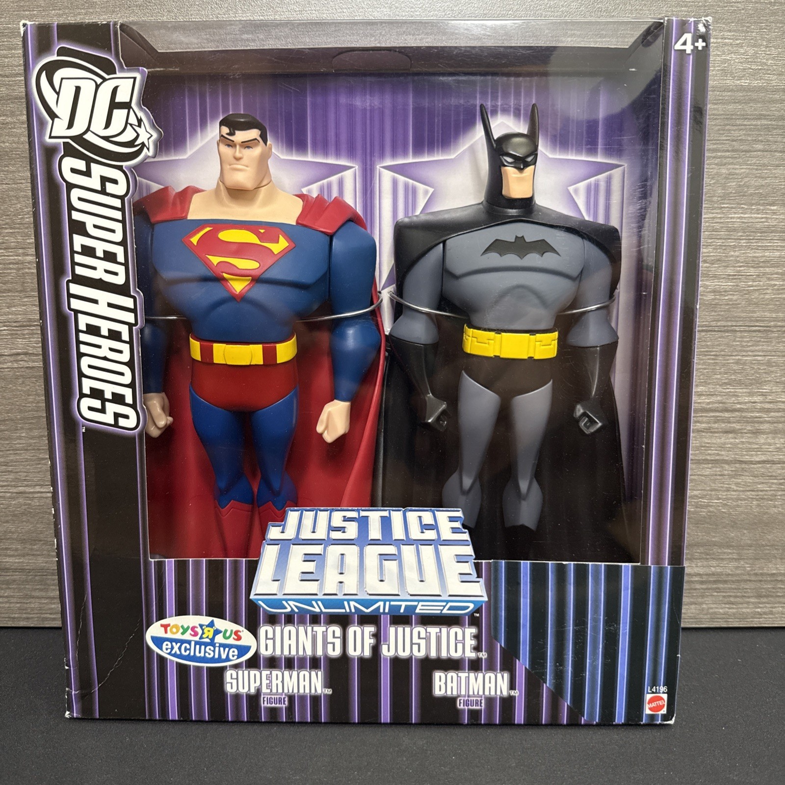 R Us Exclusive New