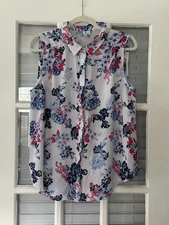 Elle Women’s L White Floral Ruffle Front Sleeveless Blouse