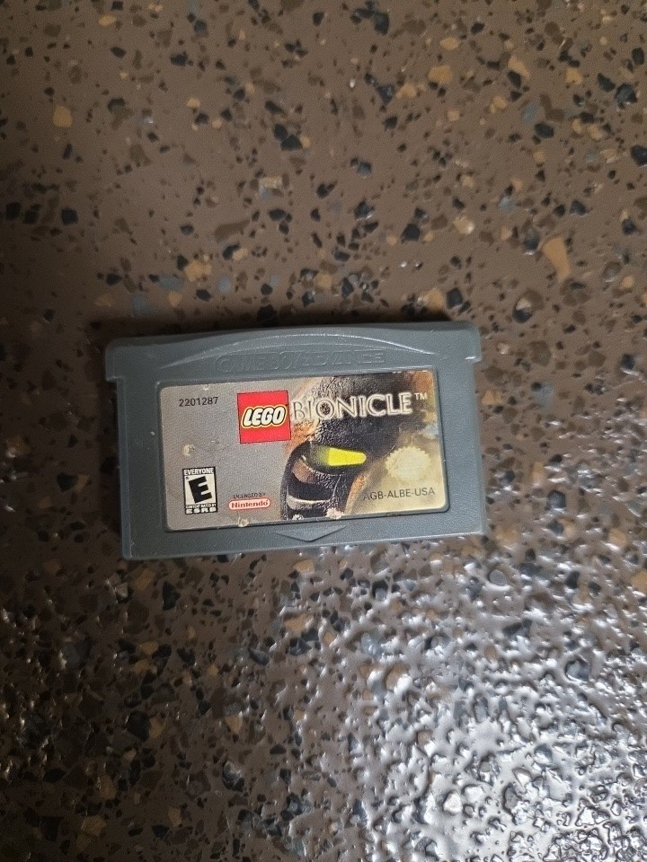 LEGO Bionicle (Nintendo Game Boy Advance, 2001)