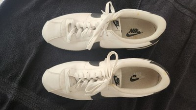 Nike Cortez Basic Leather Men s Low Top Lace-Up Sneakers White/Black 819719-100