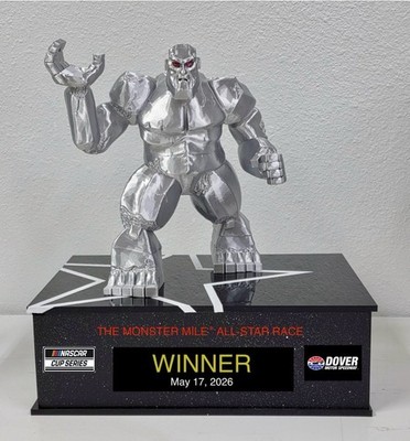 Sim Racing 13  NASCAR Dover Motor Speedway Monster Mile All-Star Race Trophy 