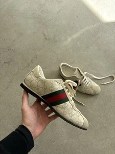Chaussures Gucci monogramme
