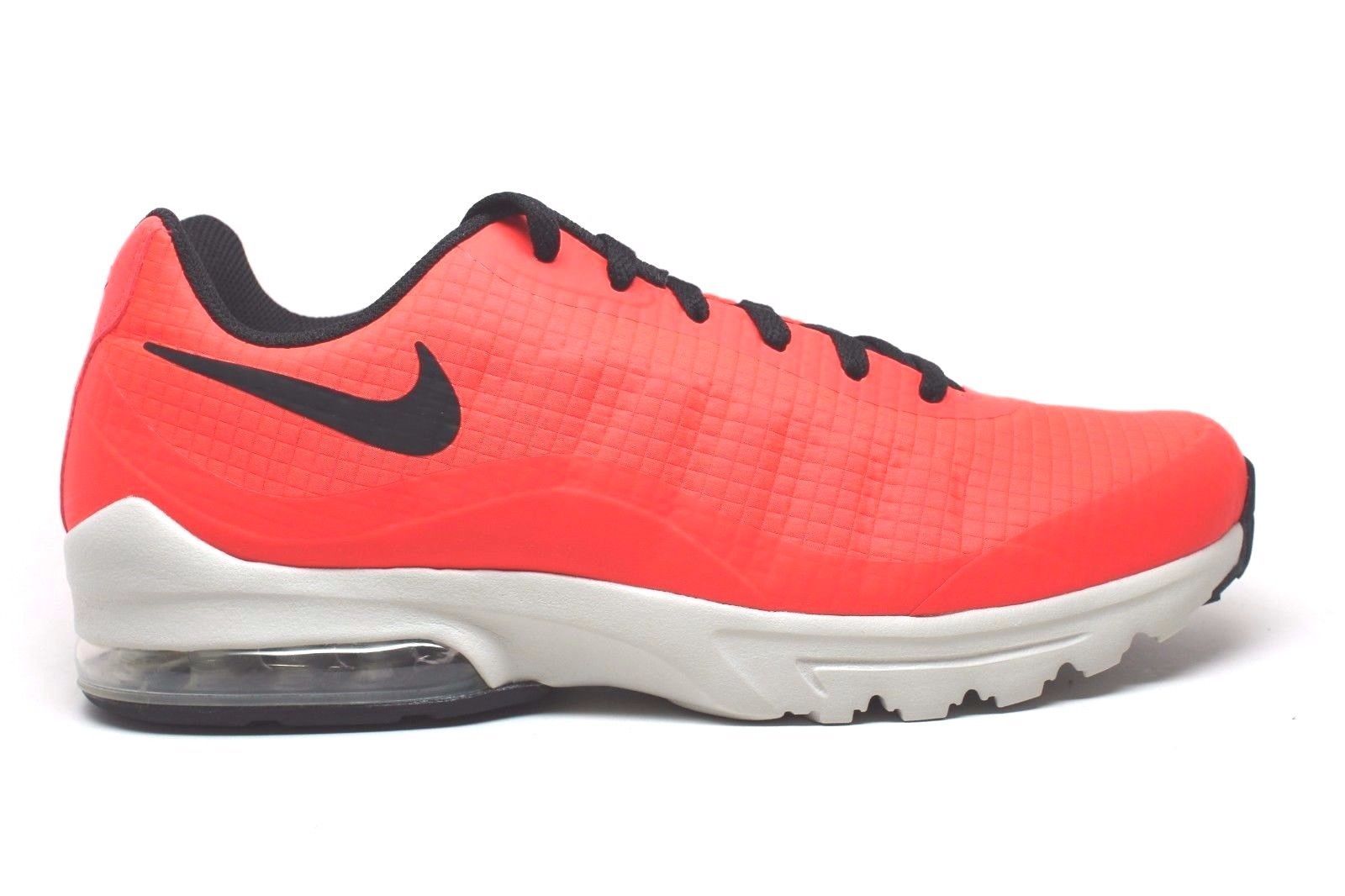NIKE AIR MAX INVIGOR RUNNING TRAINERS 