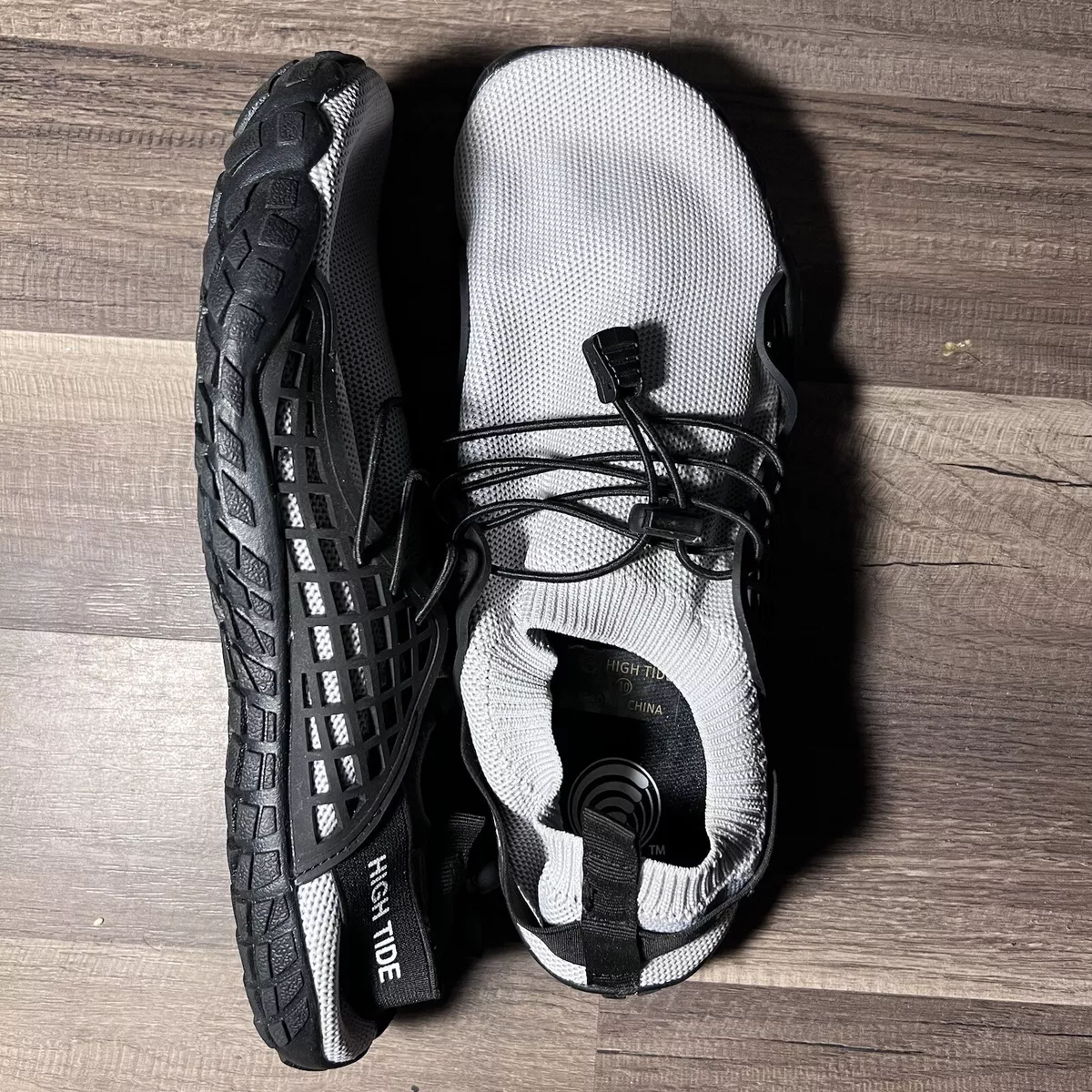 Water shoes with sales drainage holes