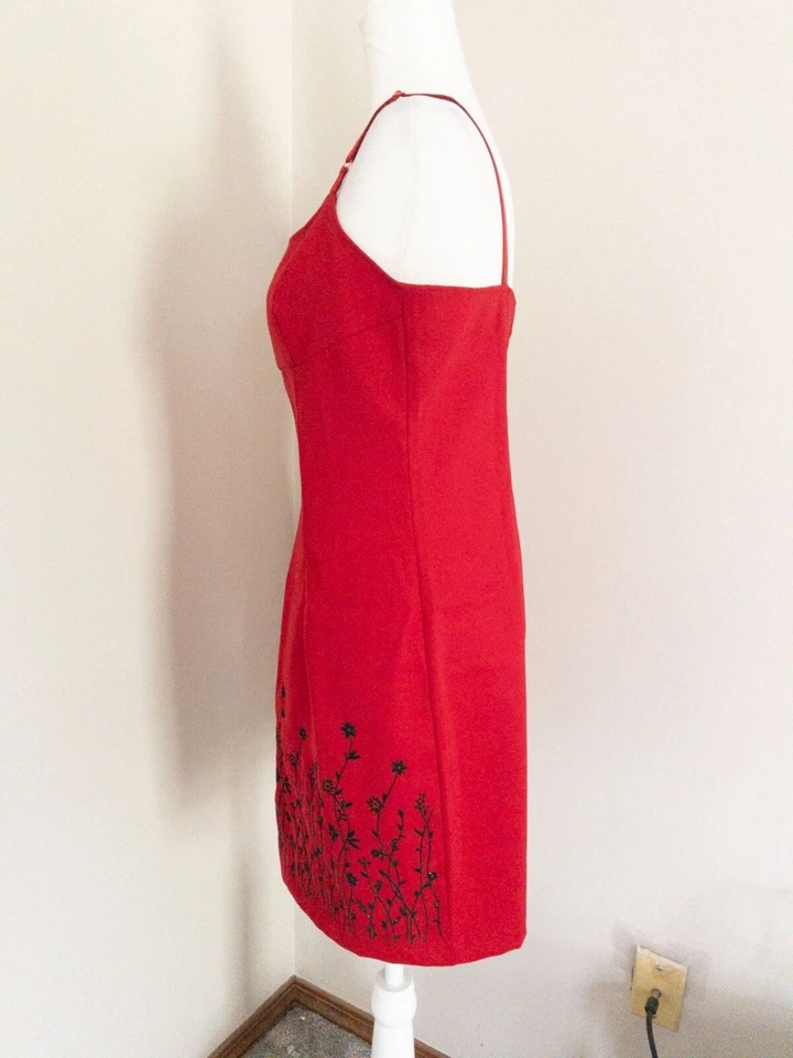 Vintage Y2K City Triangles Red Spaghetti Strap Floral Embroidered Mini Dress - Image 3 of 4
