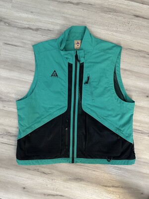 Nike ACG Tactical Vest Green Size L