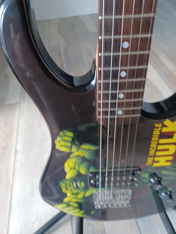 Guitarra Eléctrica Peavey Marvel Hulk Tamaño Completo Rara Usada PROBADA Foto 4 de 4