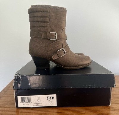 American Living Booties Weathered Grey Size 5.5 B