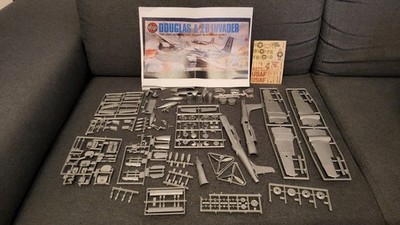 Modellbausatz Airfix 1:72 Douglas A-26 Invader (BA fehlt) + (Karton fehlt)
