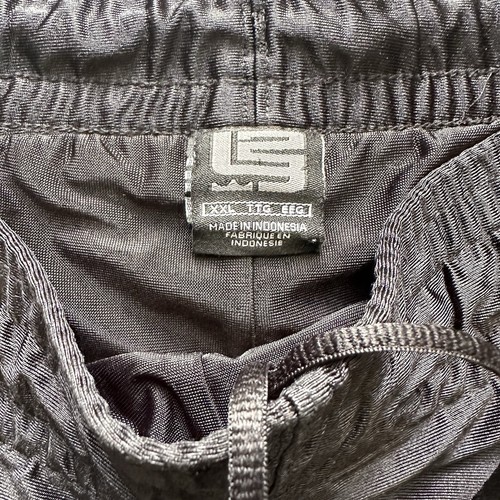 Nike Shorts Basketball Shorts Lebron James 2000s Y2K Vintage Shiny Retro XXL 2XL - Bild 4 von 8