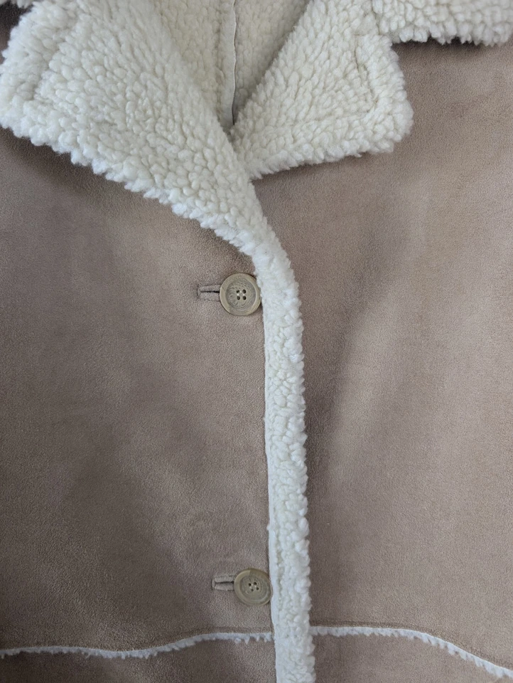 Abrigo de Colección Penny Lane XL Tostado Boho Festival Imitación Gamuza Cuero Borde de Piel de Oveja Foto 4 de 4