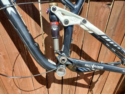 TREK REMEDY 8 Mountain Bike ROCK SHOX FOX BONTRAGER E2 Parts Frame