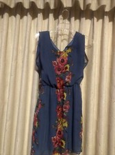 Vintage City Triangles Short Sleeve Floral Dress Sz Small