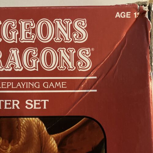 Dungeons & Dragons Red Box STARTER SET 2010 Wizards Of The Coast Unpunched