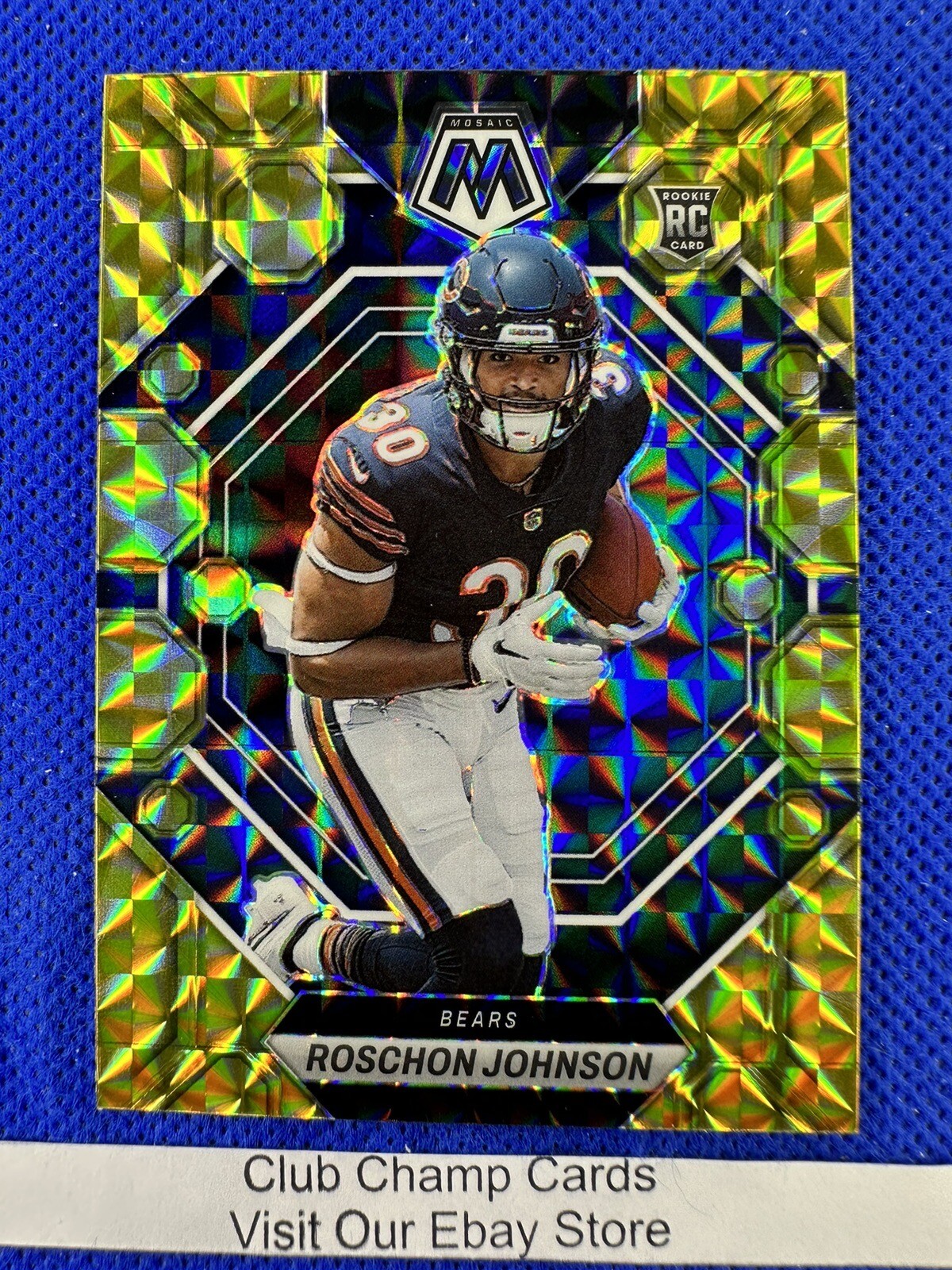 2023 #359 Roschon Johnson Panini Mosaic Football Yellow Reactive Prizm RC Bears