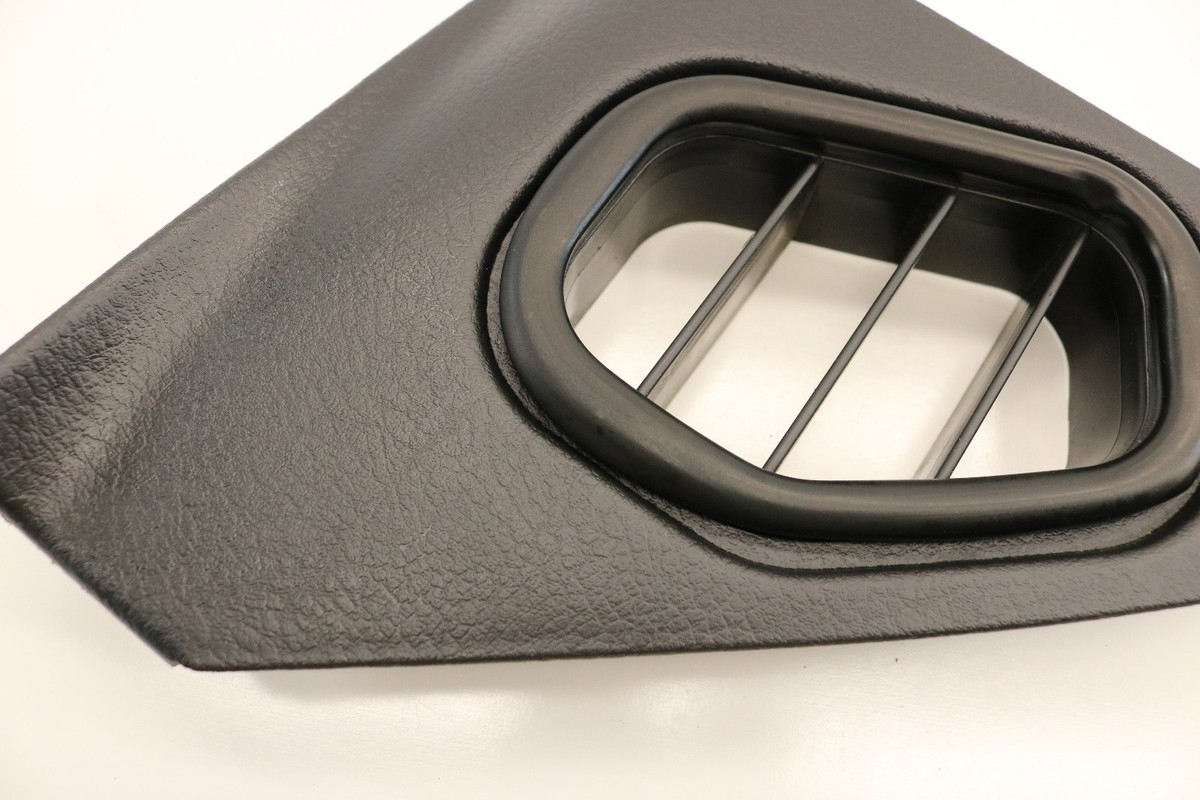 Nissan 300zx JDM RHD Side Vent Dash Trim Z32 90-96 OEM 68421 30p00