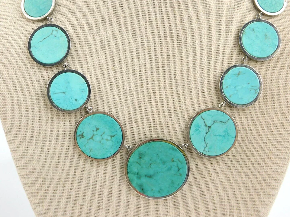 Michael Kors Faux Turquoise Disc Graduated Silver Tone 16-18" Necklace Pretty! - Image 2 of 4