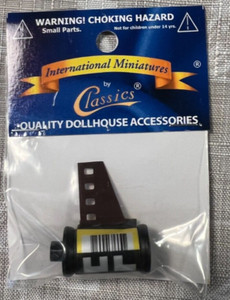 Dollhouse Accessories Film Roll International Miniatures