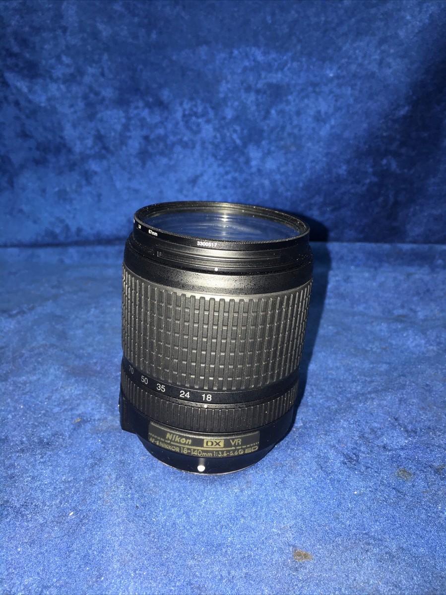 Nikon AF-S DX NIKKOR 18-140mm f/3.5-5.6G ED Zoom Lens for Nikon