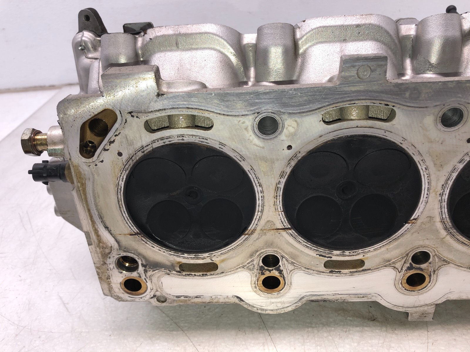 2014-2017 MASERATI GHIBLI S Q4 3.0L LEFT DRIVER SIDE CYLINDER HEAD W/ COVER OEM.