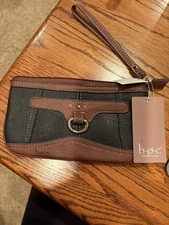 BOC Born Concept Black Pebbled Faux Leather Portable Charging Wristlet Wallet