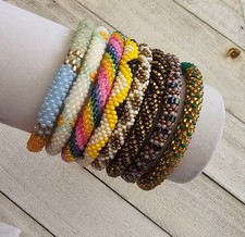 G10 8 PCs Nepal Beaded Bracelets Pastel Rainbow Seed Bead 7" Average FREE SHIP
