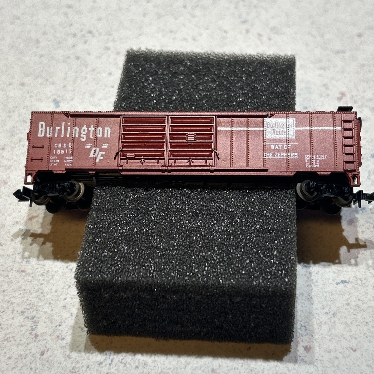 Postage Stamp 4868 Burlington Route 50ft Double Door Boxcar CB&Q 18517 N  Scale | eBay