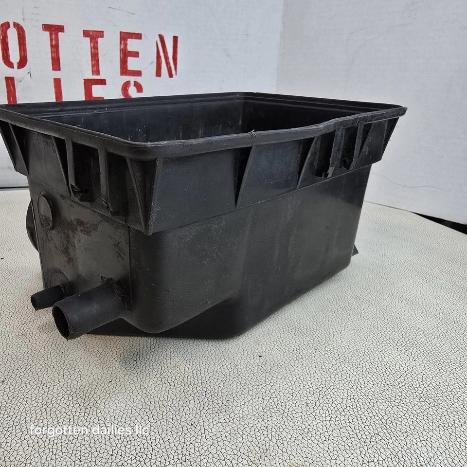 Caja de filtro de aire Dodge Daytona Turbo 4275665 Chrysler Plymouth Foto 3 de 4