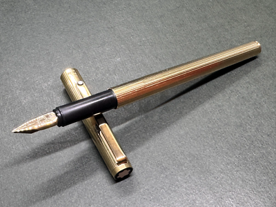 MONTBLANC NOBLESSE Slimline Gold-Metal GT Vint Fountain Pen Steel