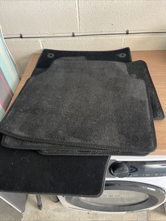 GENUINE VOLKSWAGEN ID4 2020 PRESENT DAY CAR FLOOR MATS #250