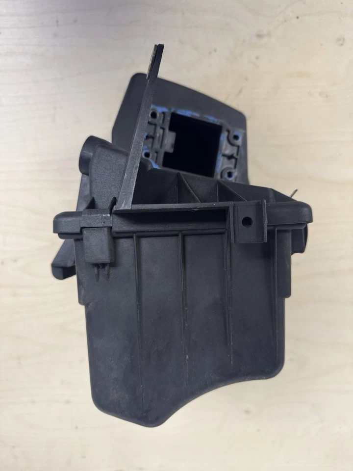 OEM BMW E30 M20 Корпус воздушного фильтра воздухозаборника 86-91 325e 325 325i 325ix - Изображение 3 из 4