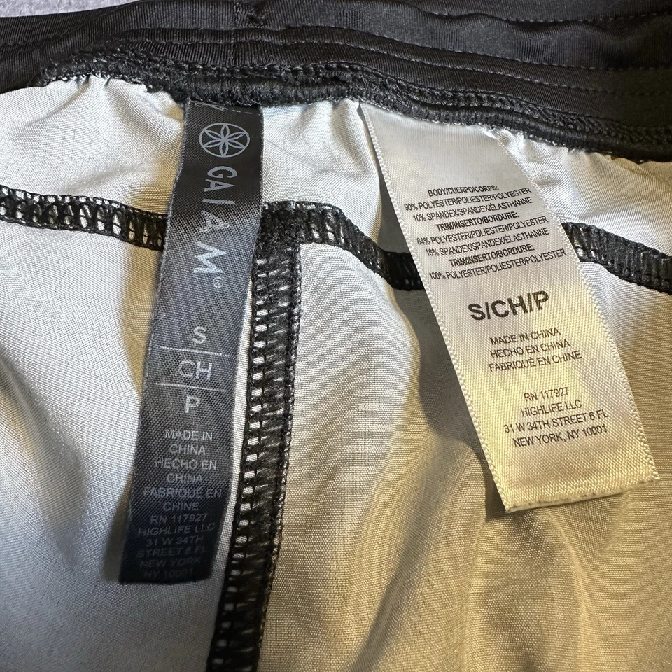 Pantalones Cortos Somáticos Gaiam Para Hombre Negros Talla Pequeña Ropa Deportiva Gimnasio Foto 3 de 4