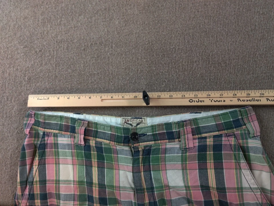 American Living Mens 38x11 Plaid Cargo Preppy Shorts Green Pink Beach Golf Vacay - Image 2 of 4