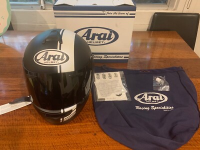 ARAI VECTOR 2 HELMET SIZE SMALL BLACK/WHITE