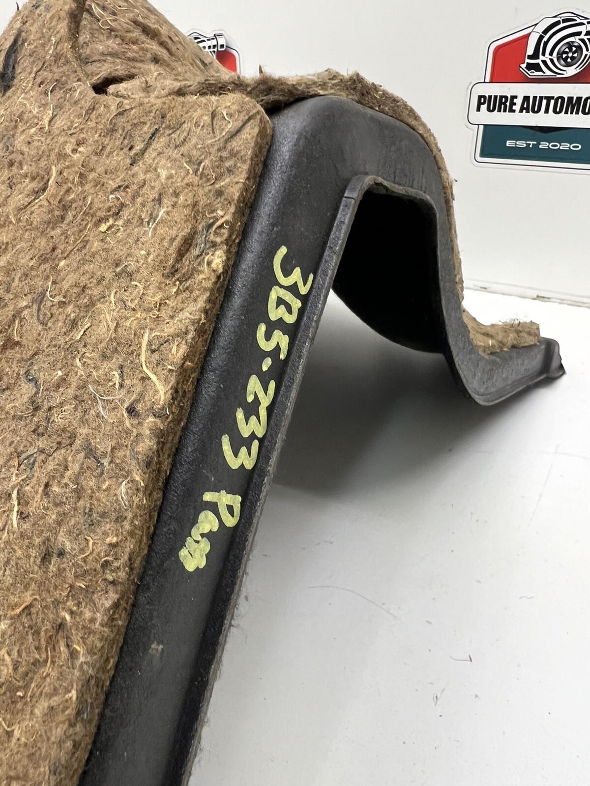 2003-2008 Nissan 350Z Trunk Trim Finisher Carpet Corner Set L And R Side OEM 632