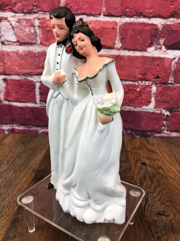 RARO Vintage 1950 Porcelana BODA PASTEL ADORNO NOVIA Y NOVIO AMBOS EN BLANCO 7" Foto 4 de 4