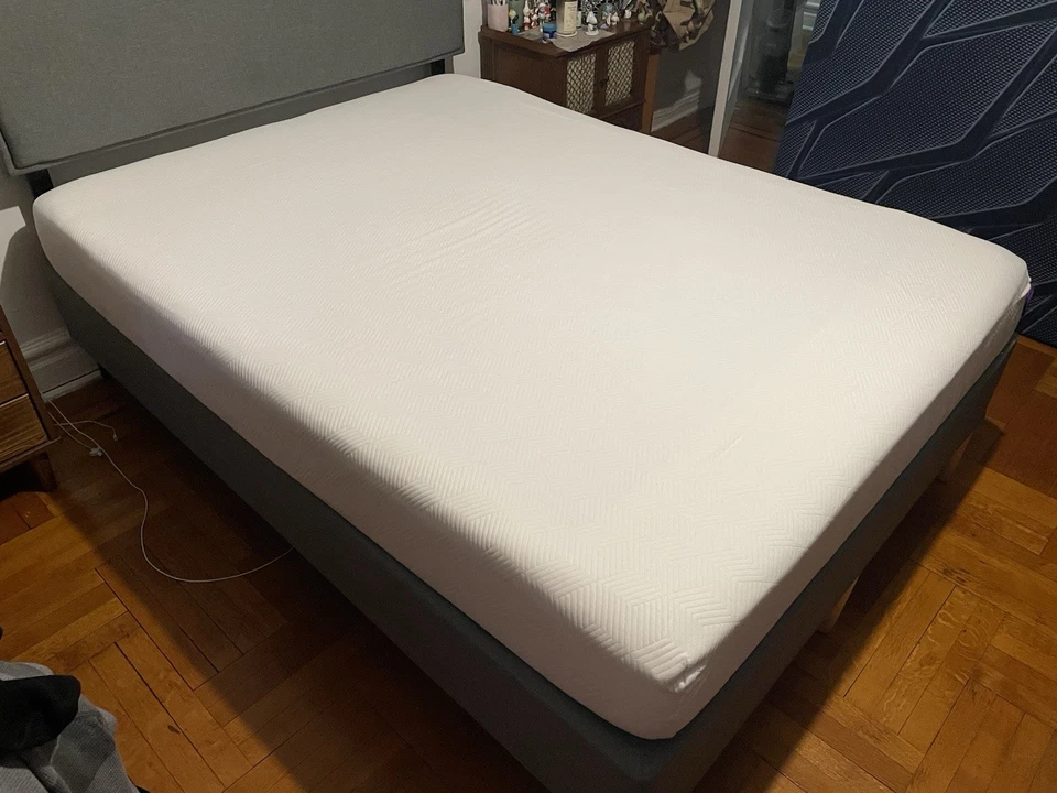 Pre-owned Purpleflex Mattress - Image 4 of 4