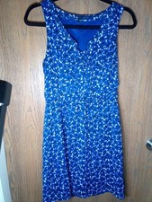 Gap Wm's Blue Floral Elastic Waist Shift Dress Size S Unique V Neckline Gorgeous