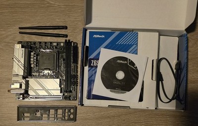 ASRock Z690M-ITX/ax DDR4 SDRAM LGA1700 Mini ITX Motherboard