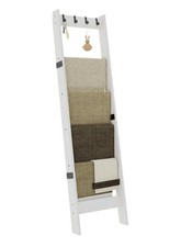Space-Saving 6-Tier Decorative Ladder Shelf for Towels , Blankets Storage White