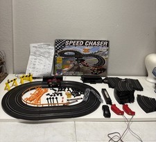 Vintage Challenger Racing Set Slot Car Track Cars Battery Operated WORKS BH