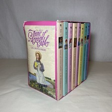 Anne Of Green Gables Complete 8-Book Box Set L.M. Montgomery Paperback Vintage