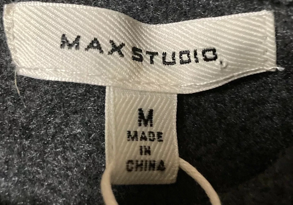 女式中号黑色 Max Studio 喇叭袖连帽衫全新带标签 — 第 3/4 张图片