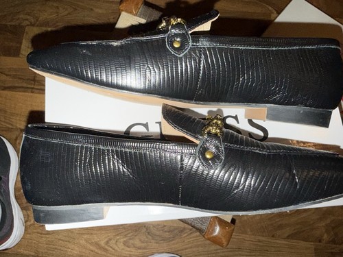 Guess women’s black Loafers - Picture 2 of 5
