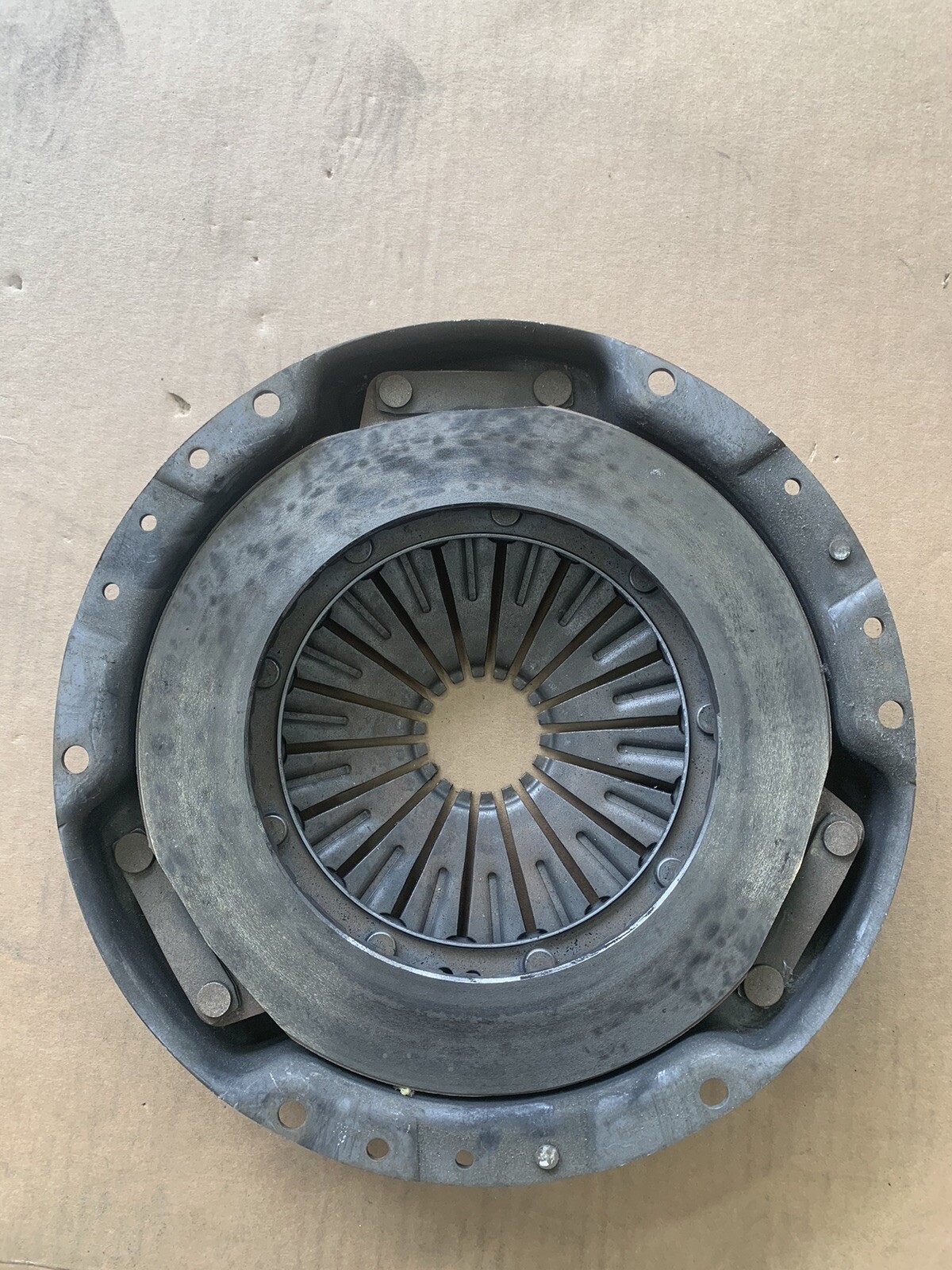 — ASTON MARTIN CLUTCH SET - USED -