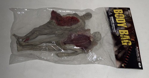 McFarlane Toys Collector’s Club - Bolsa corporal - Exclusiva - Spawn - NUEVO sellado - Imagen 2 de 5